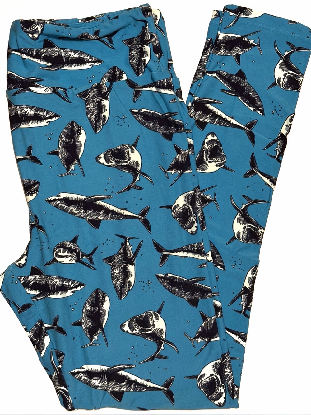 LULAROE Tall & Curvy TC Leggings Plus Size Blue Shark Print